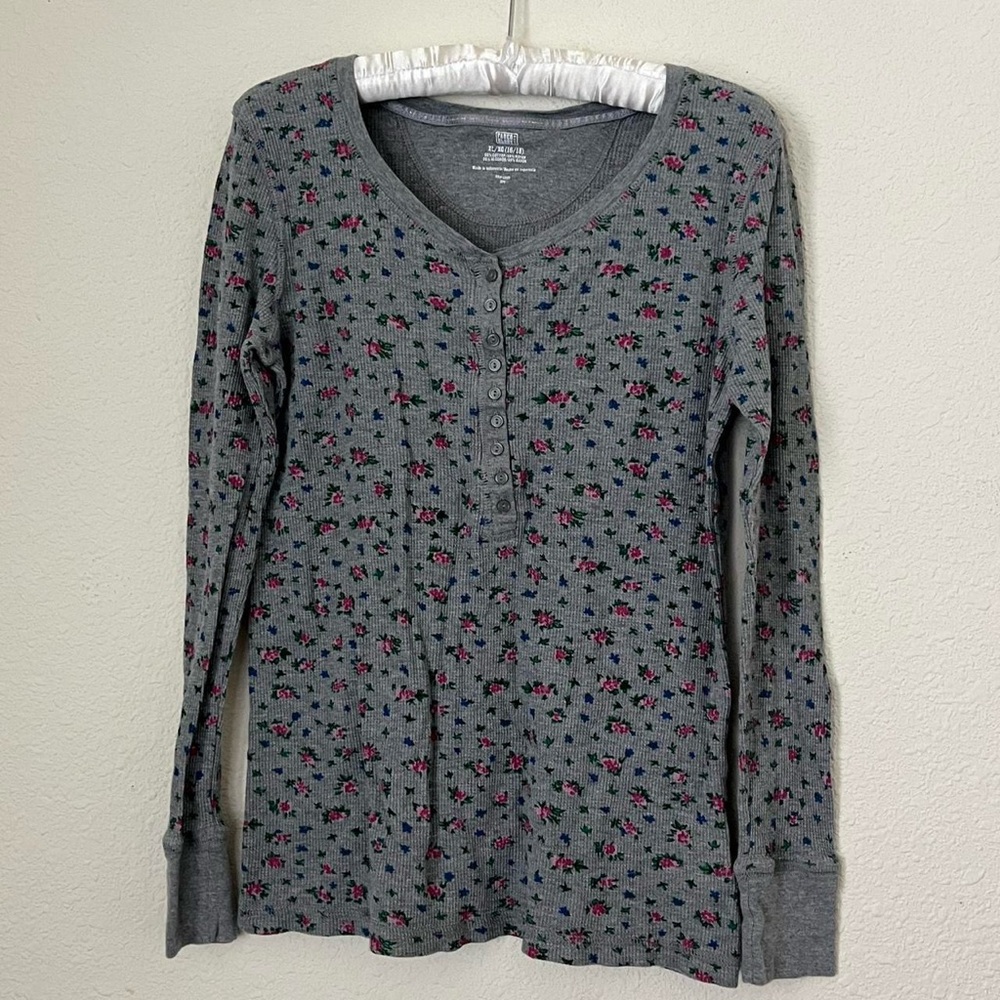 Gray Floral Long Sleeve Top